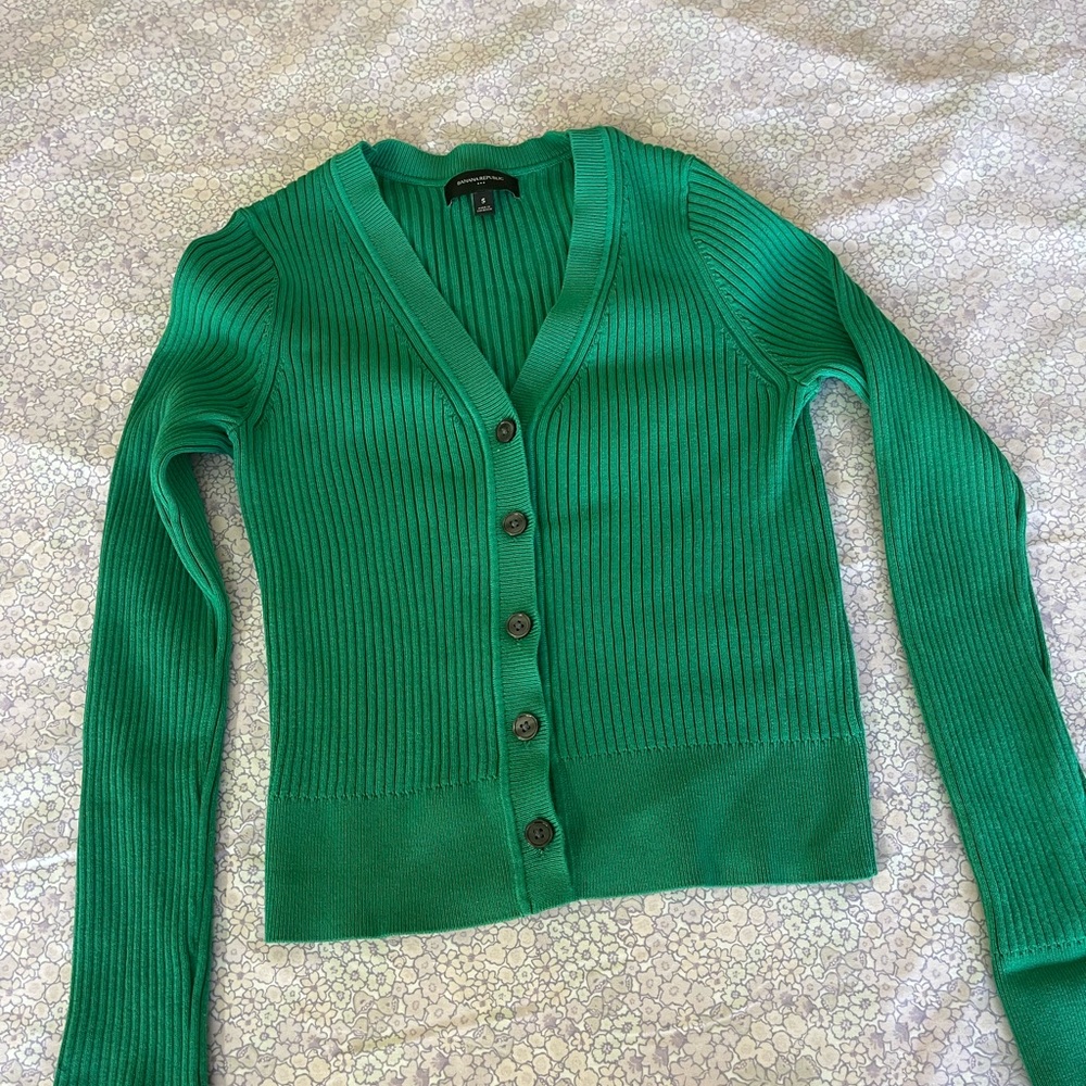 Banana Republic Emerald Green Ribbed V-Neck Button Cardigan